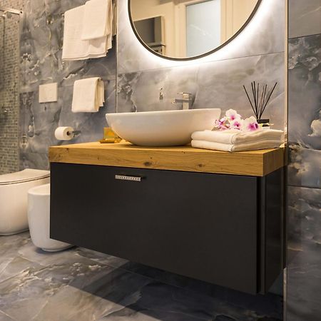 Panvinio 25 Apartment - Royal Welcome Verona Buitenkant foto